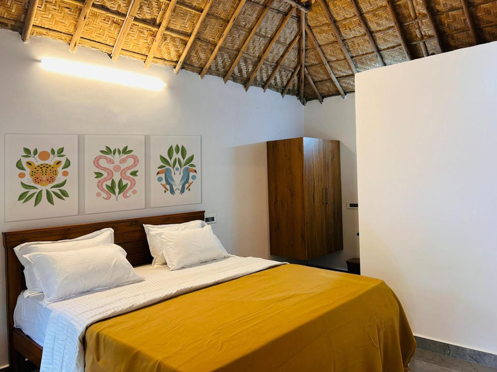 Hampi Village Resort & Tutti Cafe Kültér fotó