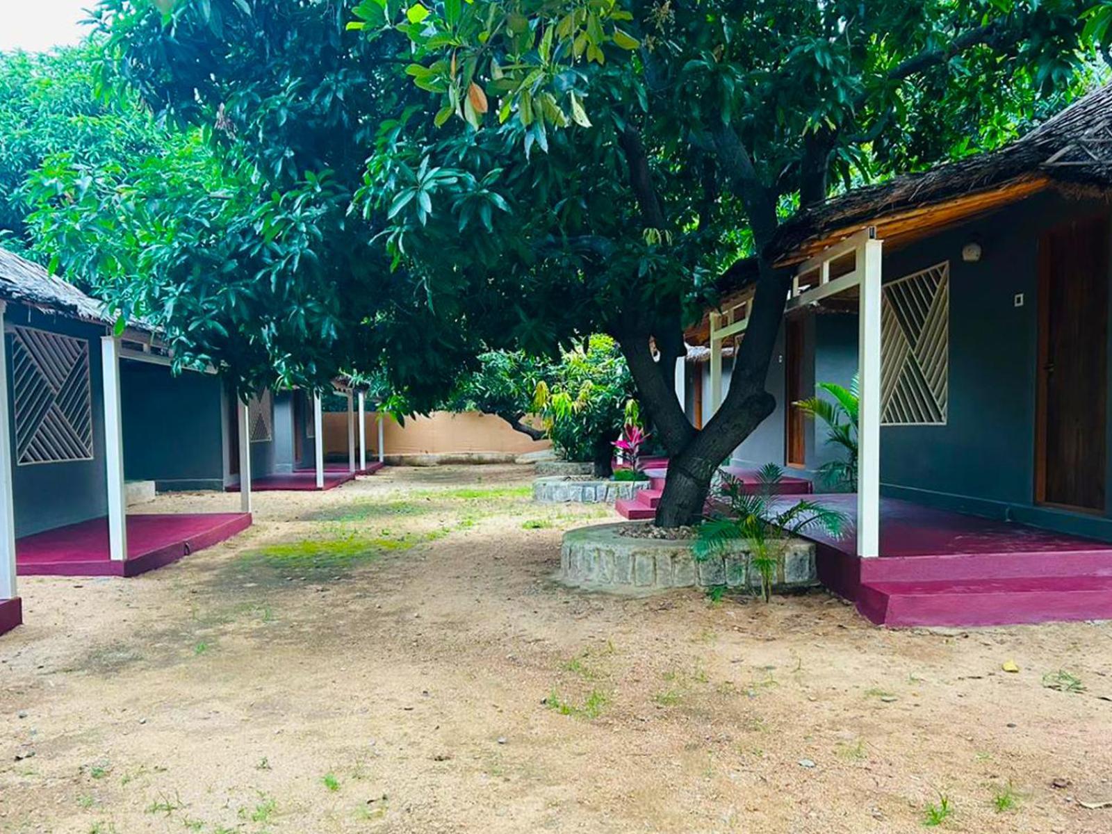Hampi Village Resort & Tutti Cafe Kültér fotó