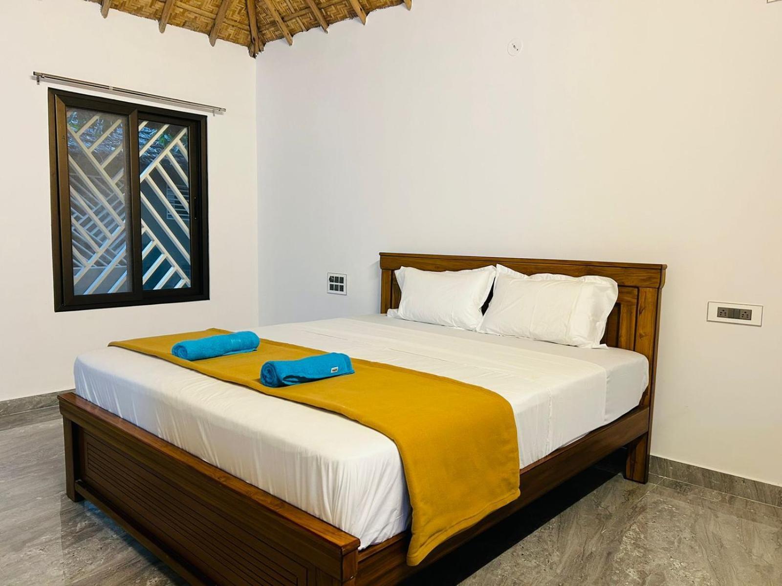 Hampi Village Resort & Tutti Cafe Kültér fotó